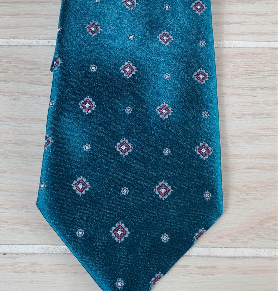 Vintage Sears The Mens Store Necktie Blue Pink Diamonds 55.5"x3.25